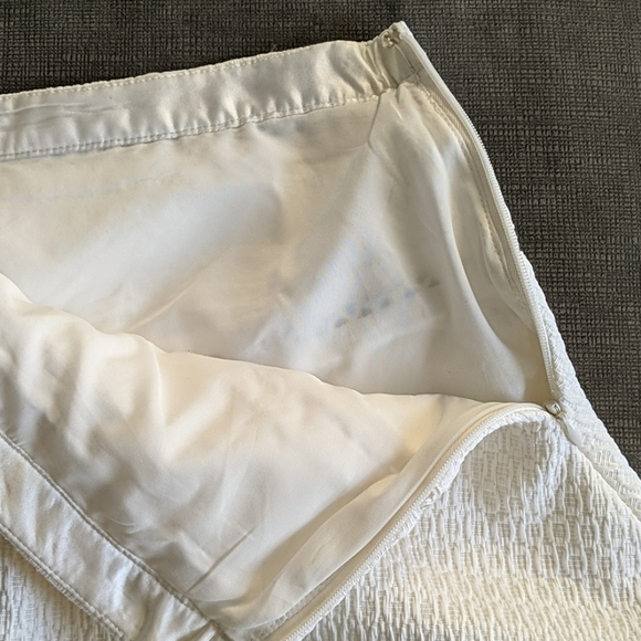 White skirt with boho accents - Picture 3 of 3